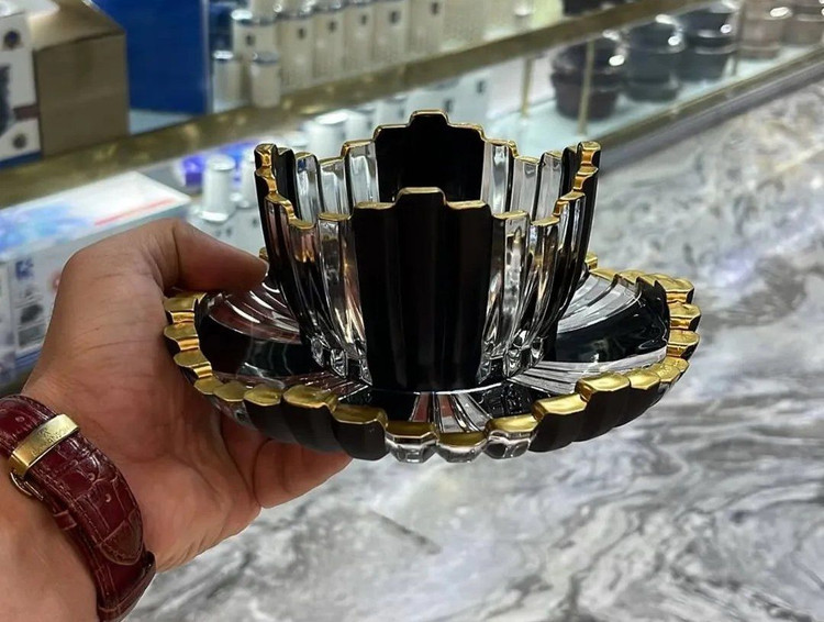 سرویس پذیرایی ۲۵پارچه