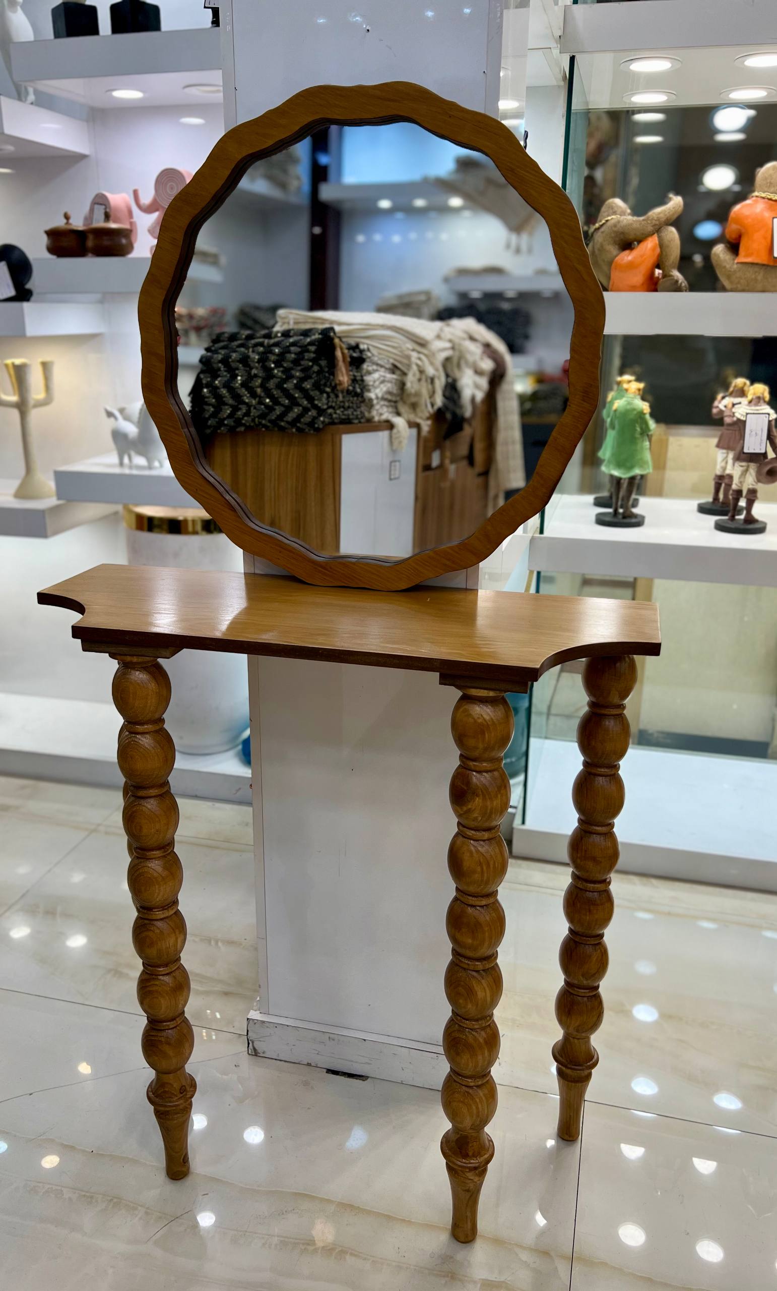 آینه و کنسول چوبی